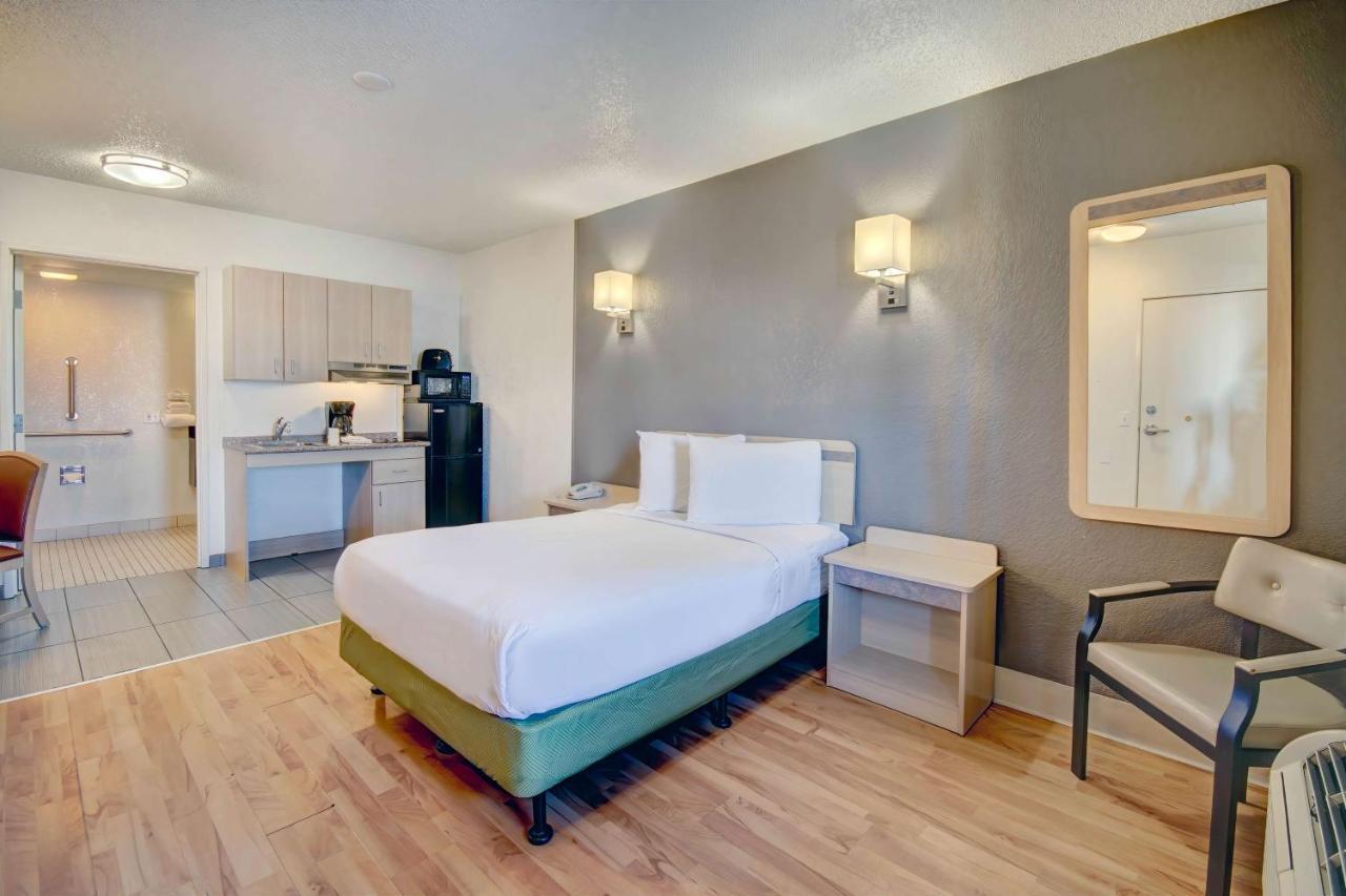 Hotel 6-tucson, Az - Irvington Road 2*