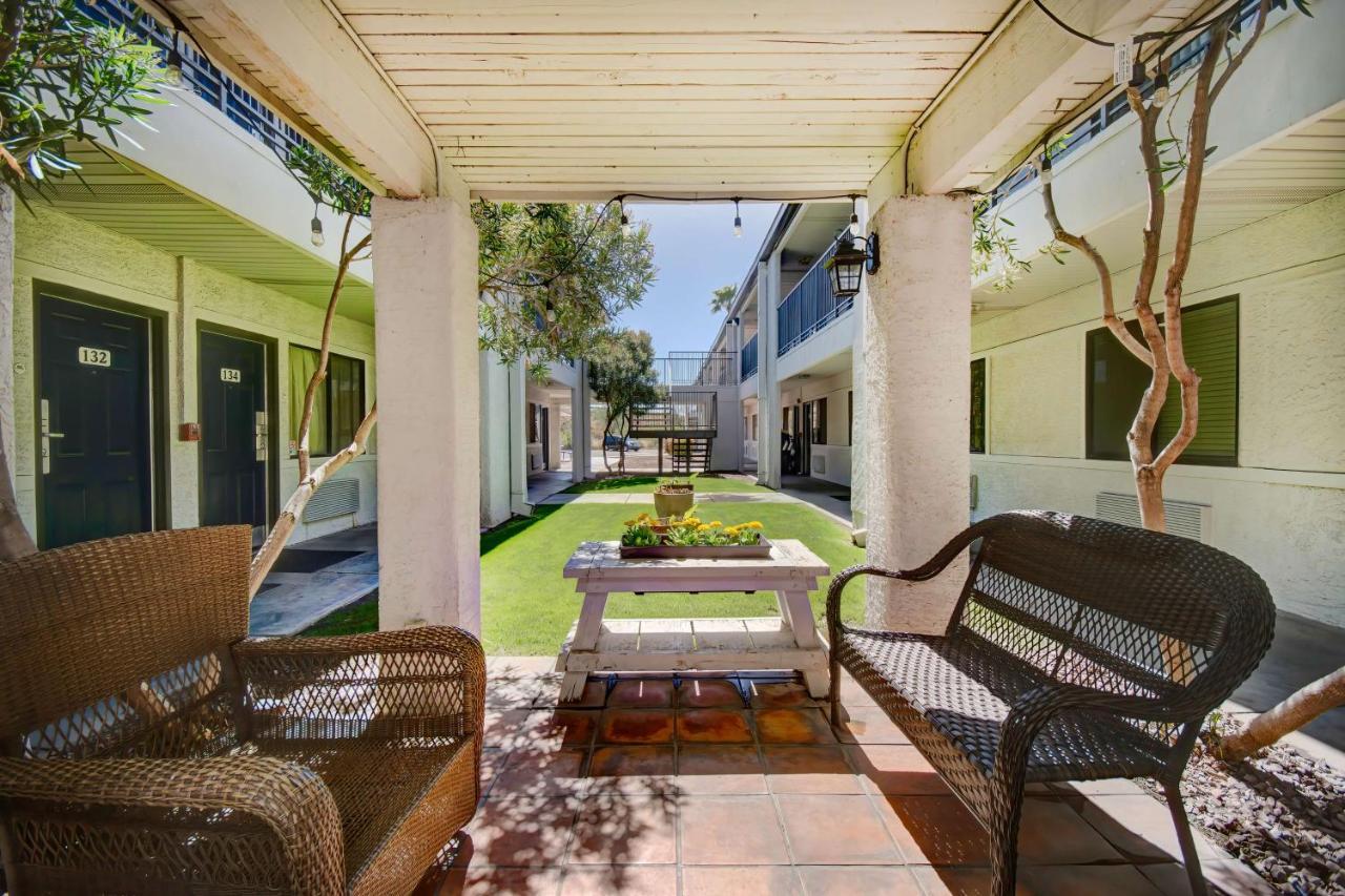 6-tucson, Az - Irvington Road Hotel 2*